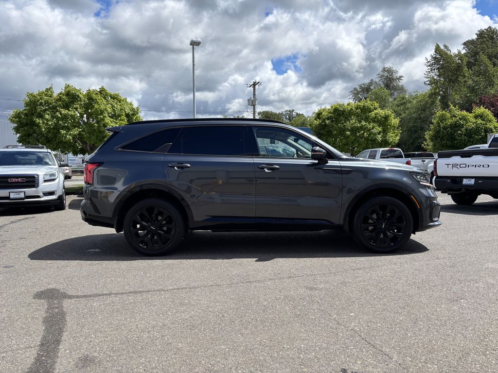 2022 Kia Sorento SX - Photo 8