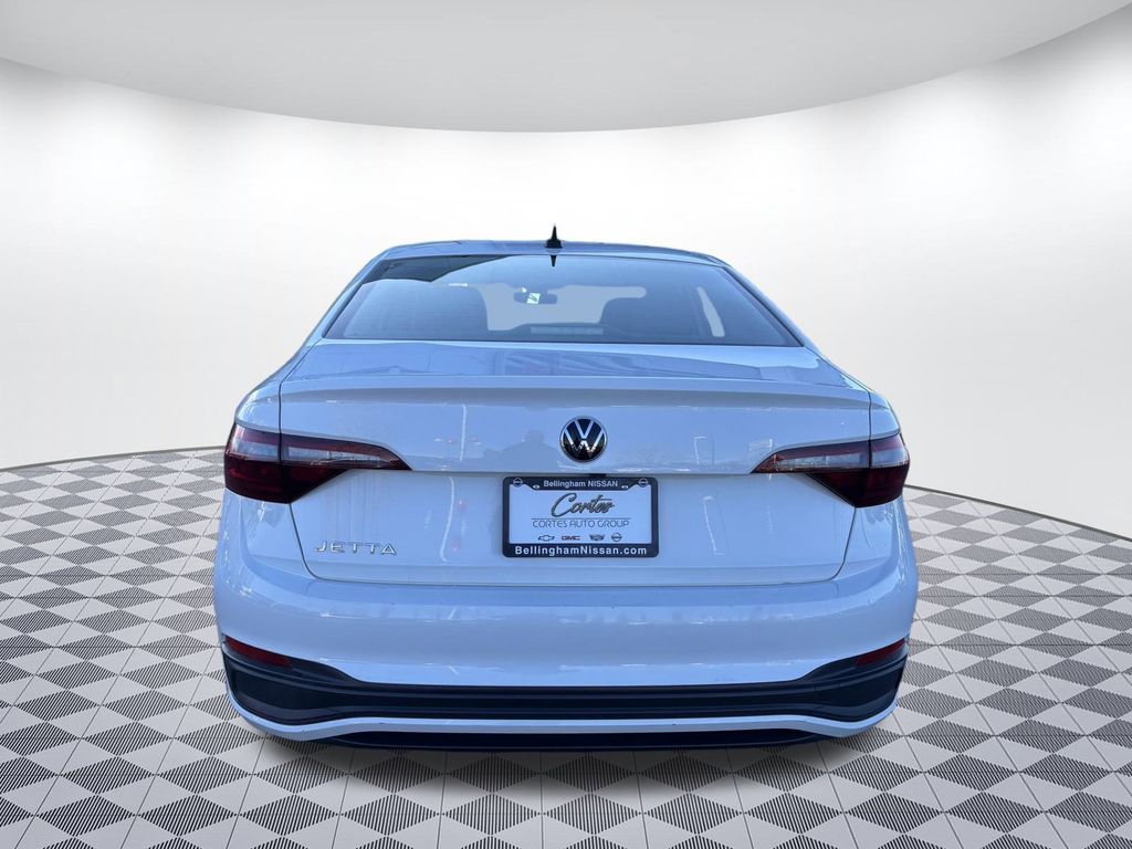 2024 Volkswagen Jetta S - Photo 6