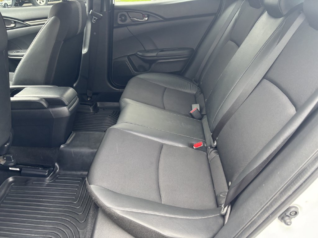 2021 Honda Civic Hatchback Sport - Photo 20