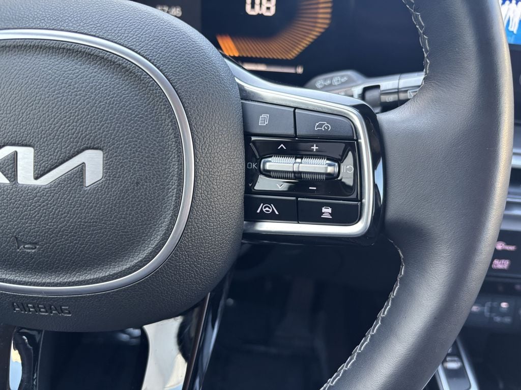 2025 Kia Sorento EX - Photo 15