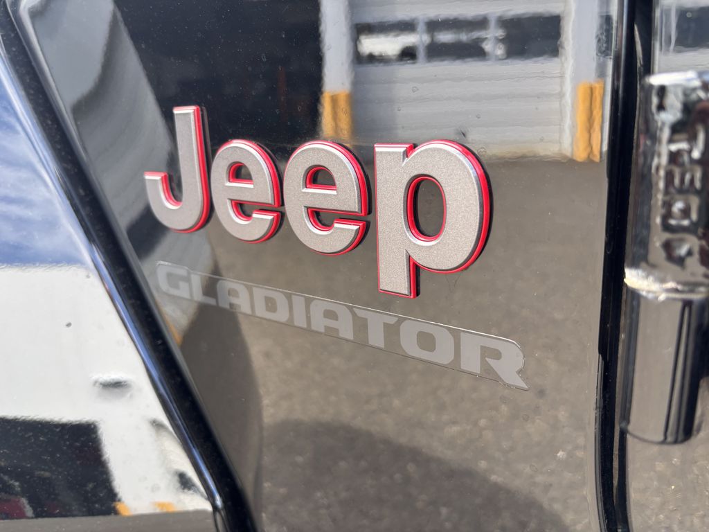 2020 Jeep Gladiator Launch Edition - Photo 13