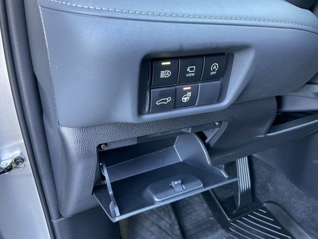 2024 Toyota Highlander Platinum - Photo 32