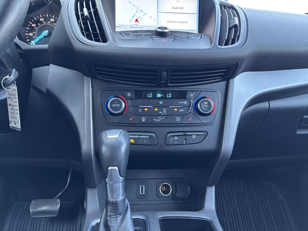 2017 Ford Escape SE - Photo 19