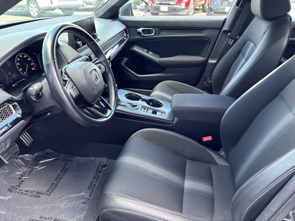 2024 Honda Civic Hatchback Sport - Photo 12