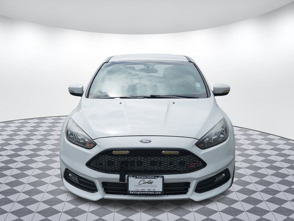 Used 2018 Ford Focus ST with VIN 1FADP3L99JL323168 for sale in Bellingham, WA