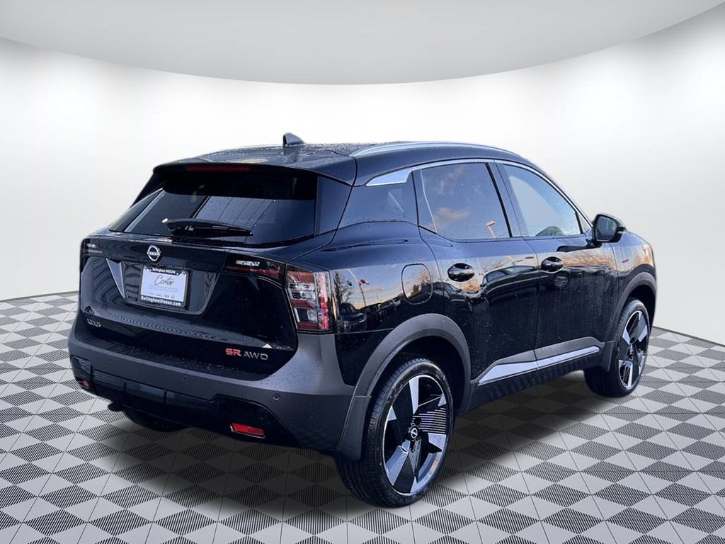 2025 Nissan Kicks SR photo 3