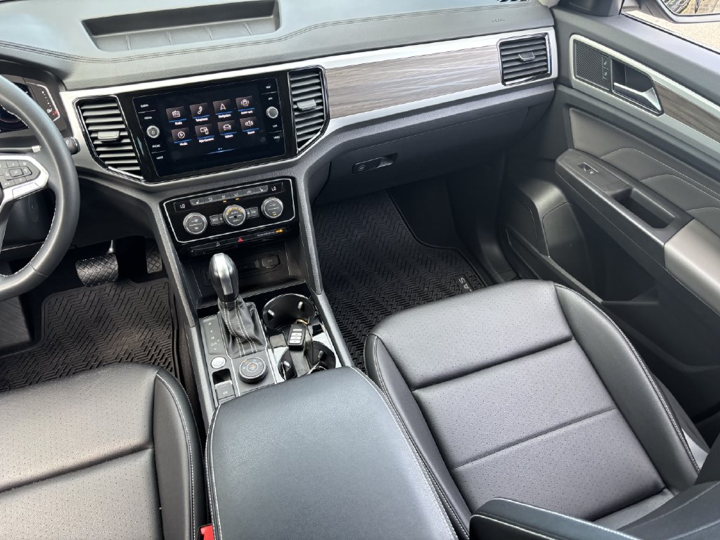 2023 Volkswagen Atlas SEL - Photo 21