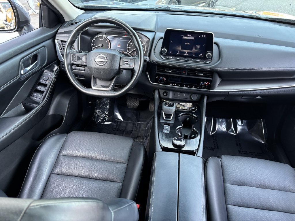 2025 Nissan Rogue SV - Photo 19