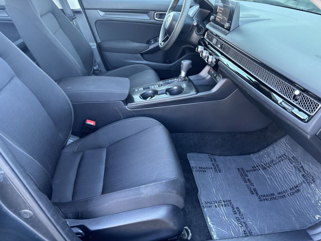 2025 Honda Civic LX - Photo 27