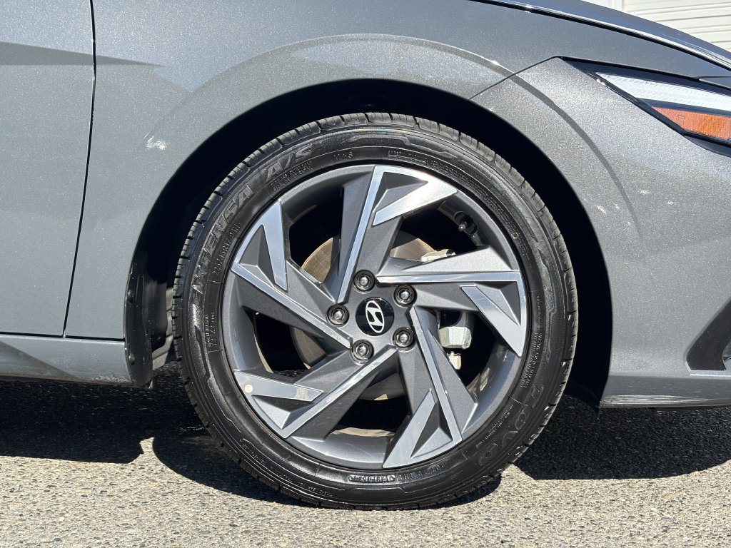 2025 Hyundai Elantra SEL - Photo 9