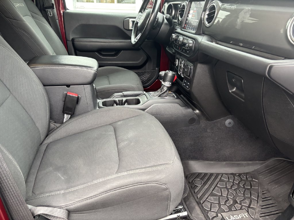 2021 Jeep Wrangler Unlimited Sahara - Photo 29