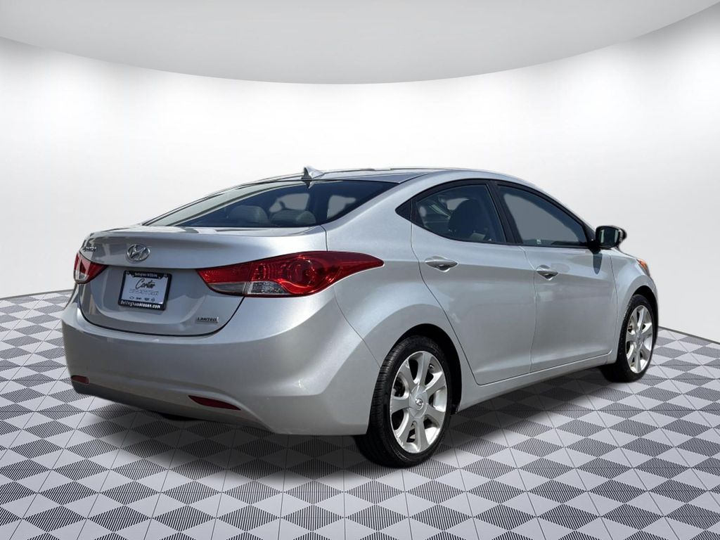 2013 Hyundai Elantra Limited - Photo 7