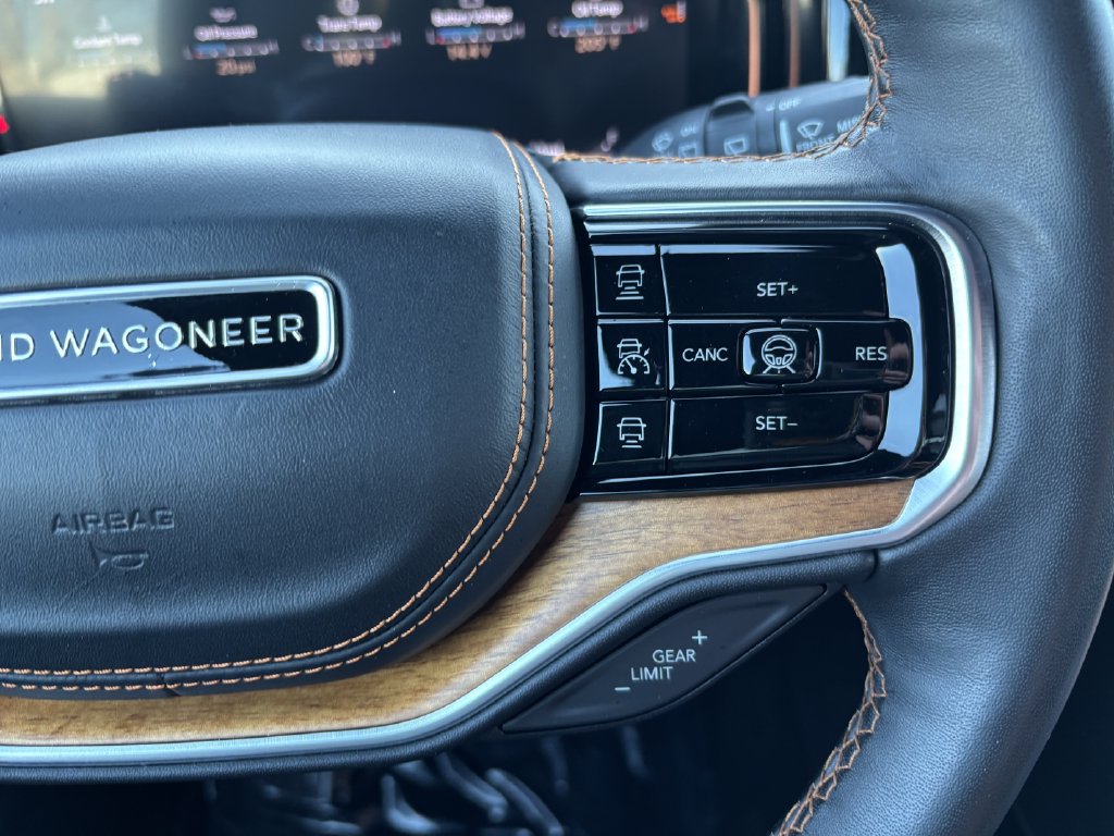 2024 Jeep Grand Wagoneer L Series III - Photo 14