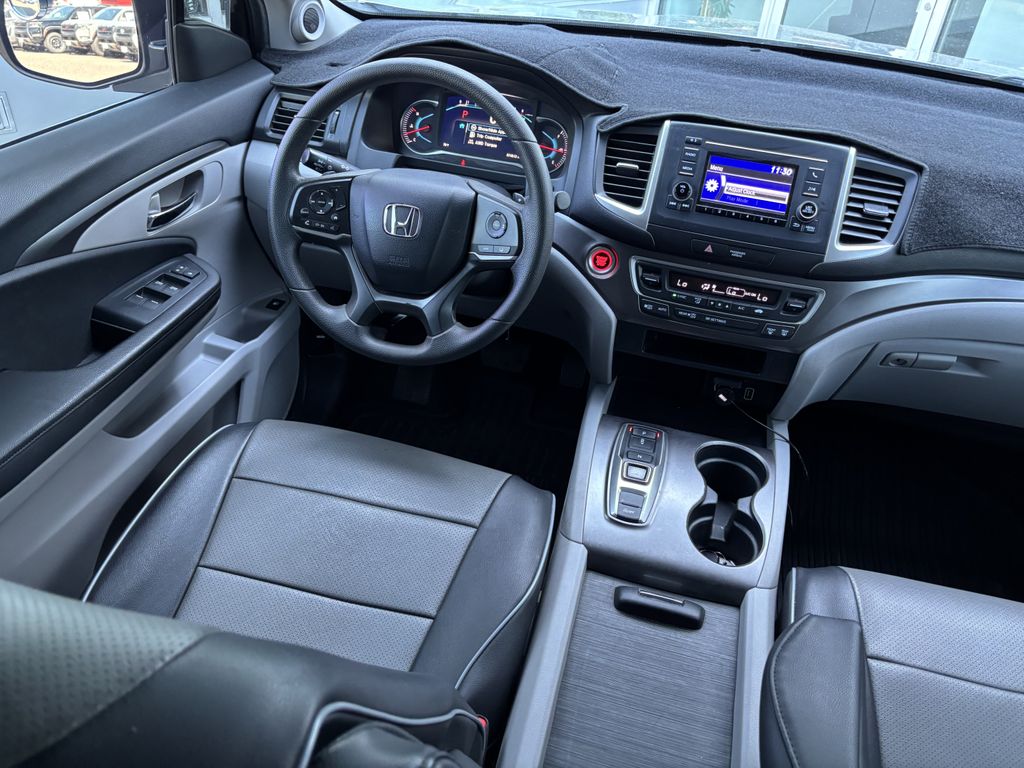 2021 Honda Pilot LX - Photo 22