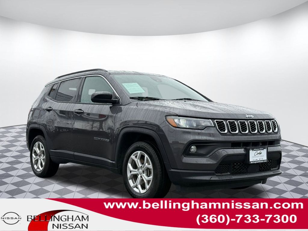 2024 Jeep Compass Latitude's photo