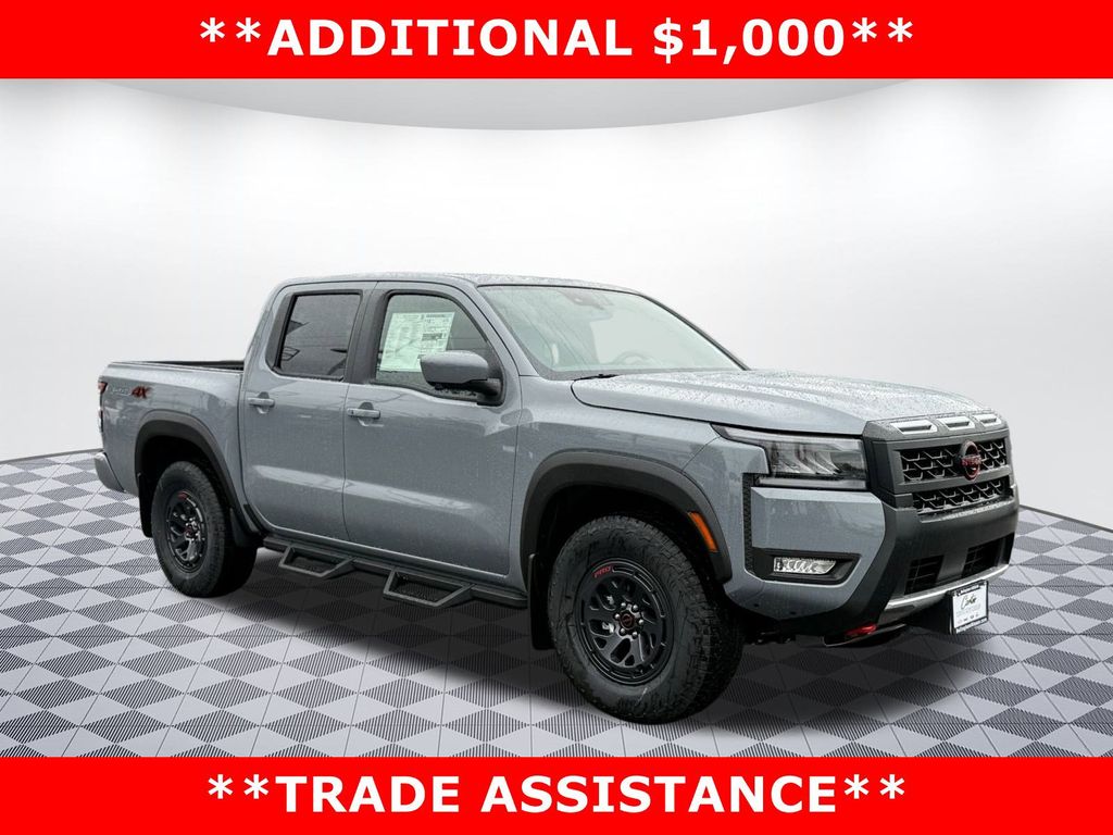 2026 Nissan Frontier PRO-4X's photo