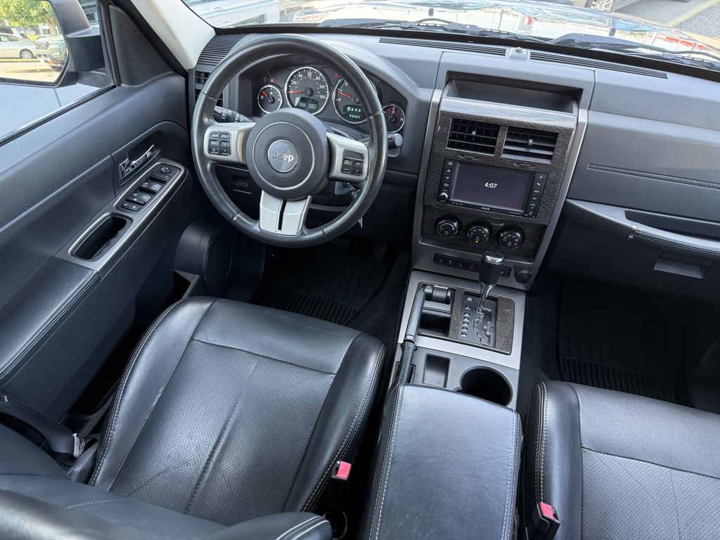 2012 Jeep Liberty Limited Jet Edition - Photo 19