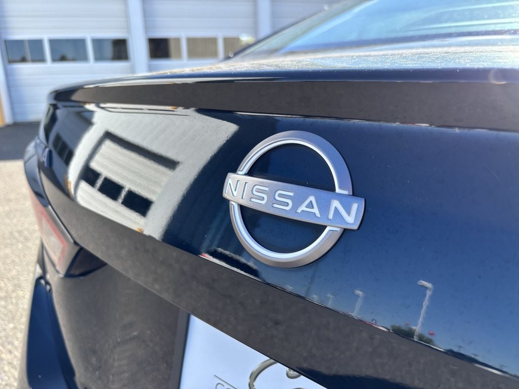 2024 Nissan Altima SV - Photo 10