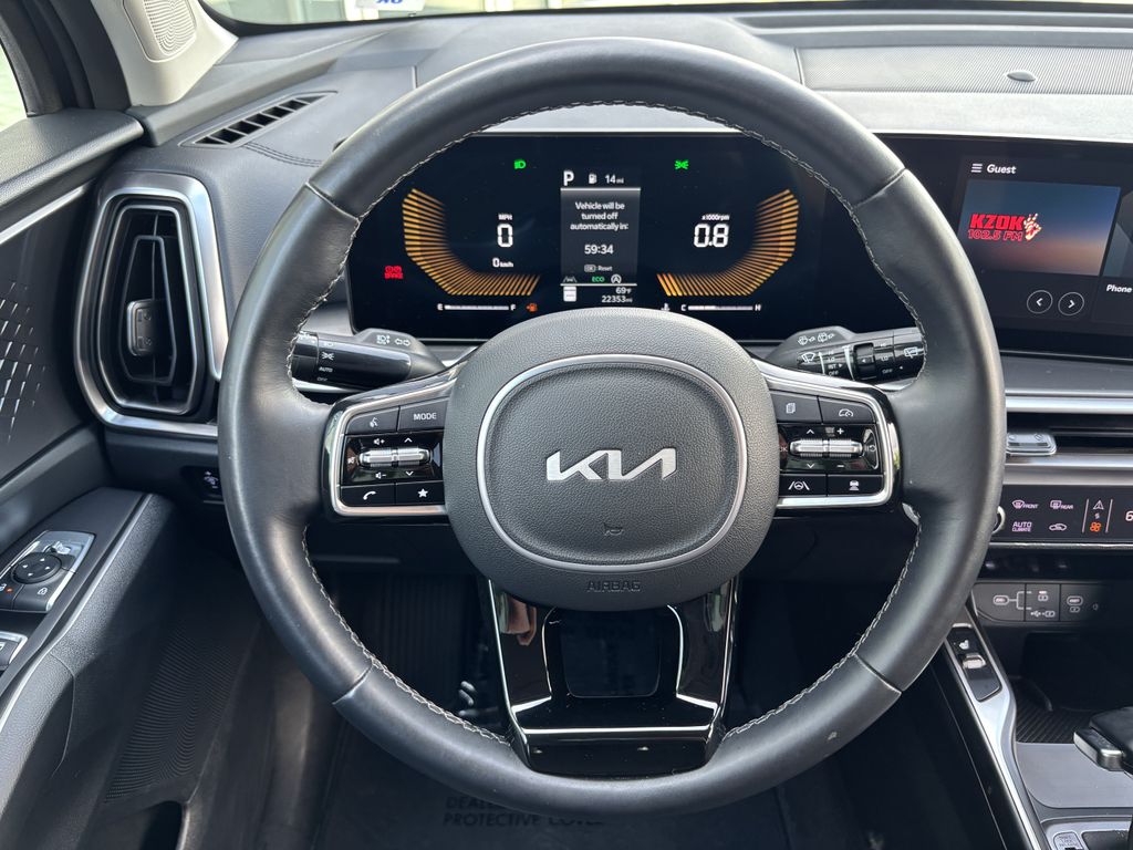 2025 Kia Sorento EX - Photo 14