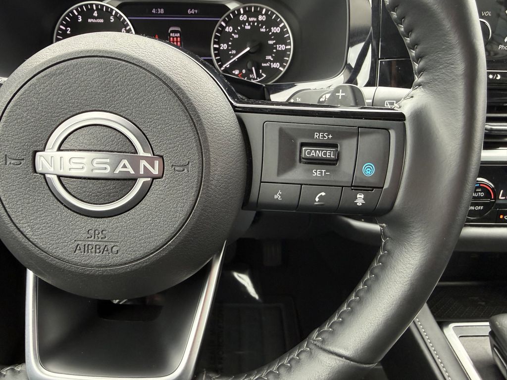 2025 Nissan Pathfinder SL - Photo 15