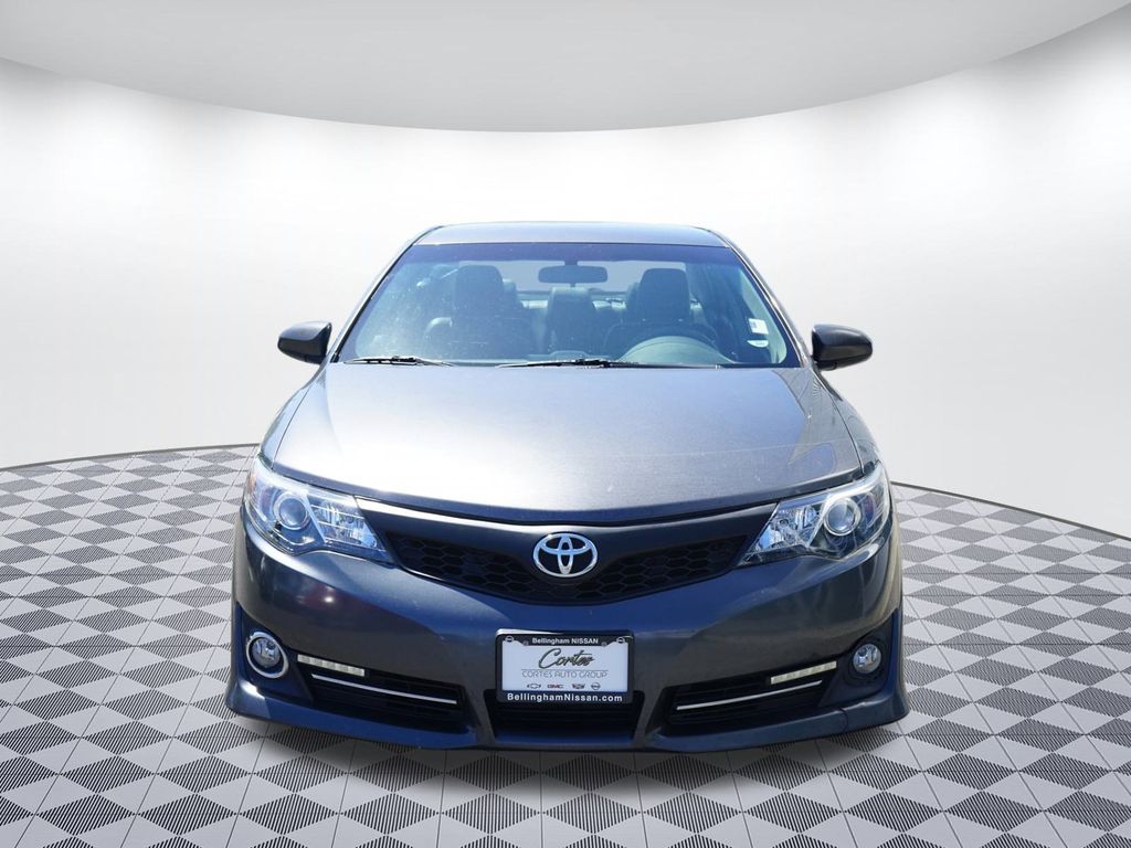 Used 2014 Toyota Camry SE with VIN 4T1BF1FK2EU334953 for sale in Bellingham, WA