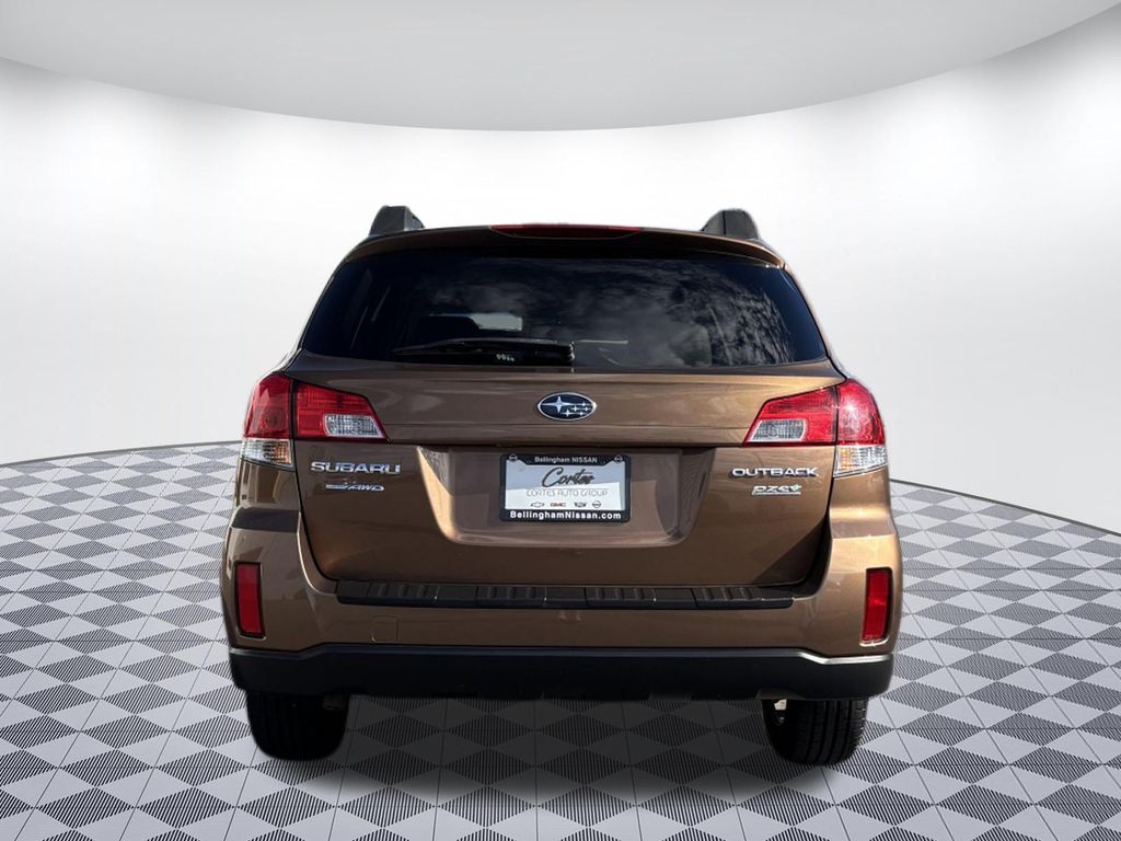 2011 Subaru Outback I Premium - Photo 6