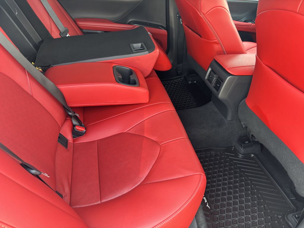 2020 Toyota Camry XSE - Photo 31