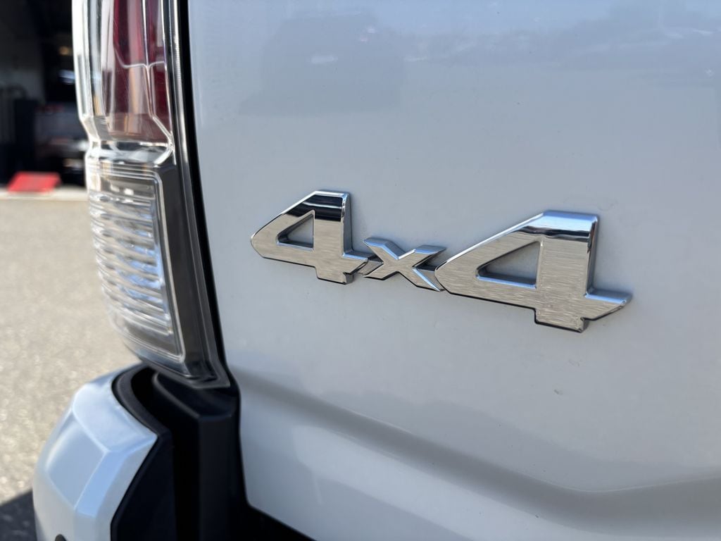 2023 Toyota Tacoma Limited - Photo 11