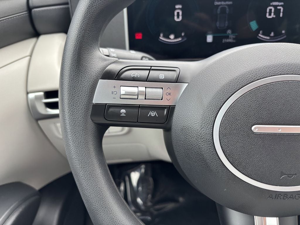 2025 Hyundai Tucson SEL - Photo 16