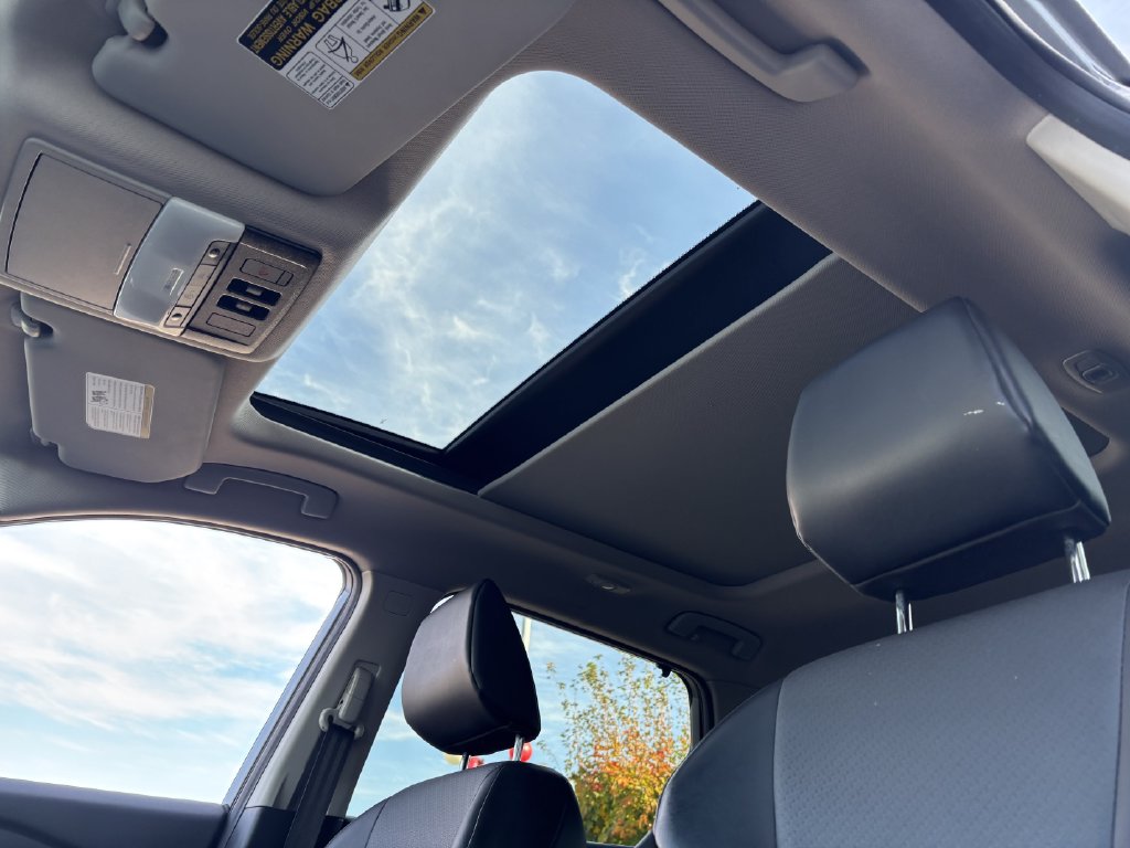 2025 Nissan Rogue SV - Photo 25