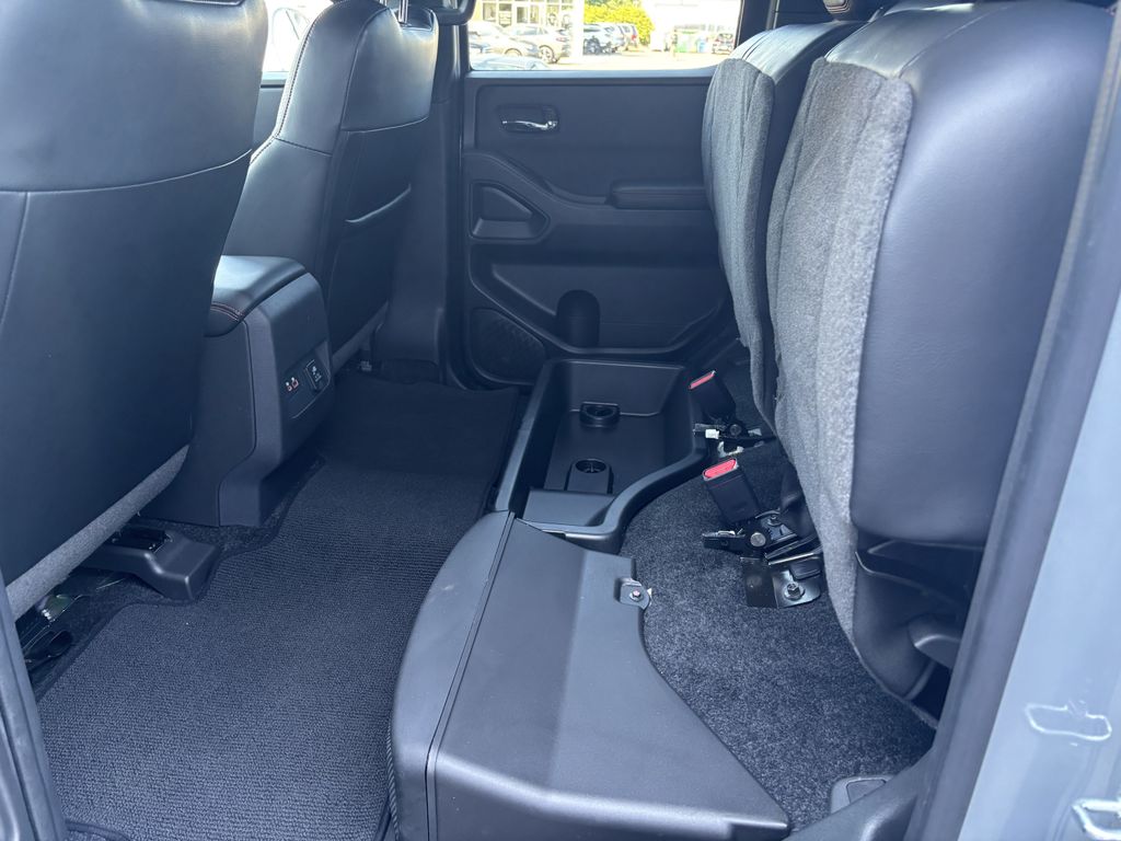 2025 Nissan Frontier PRO-4X - Photo 25