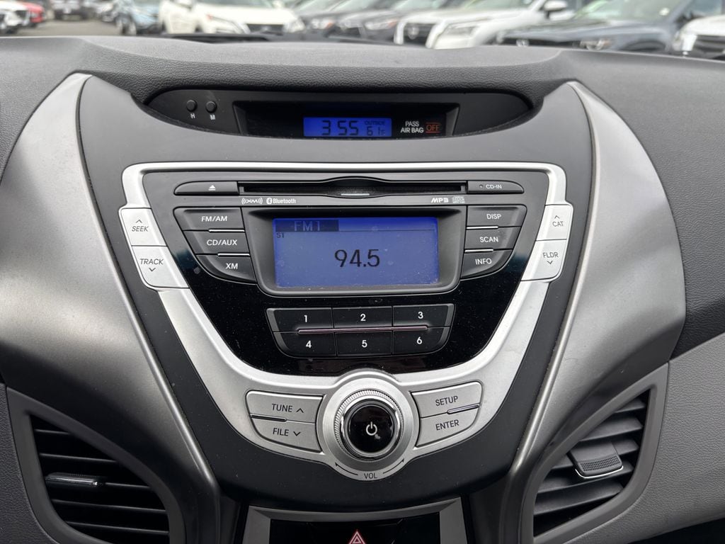 2011 Hyundai Elantra GLS - Photo 17