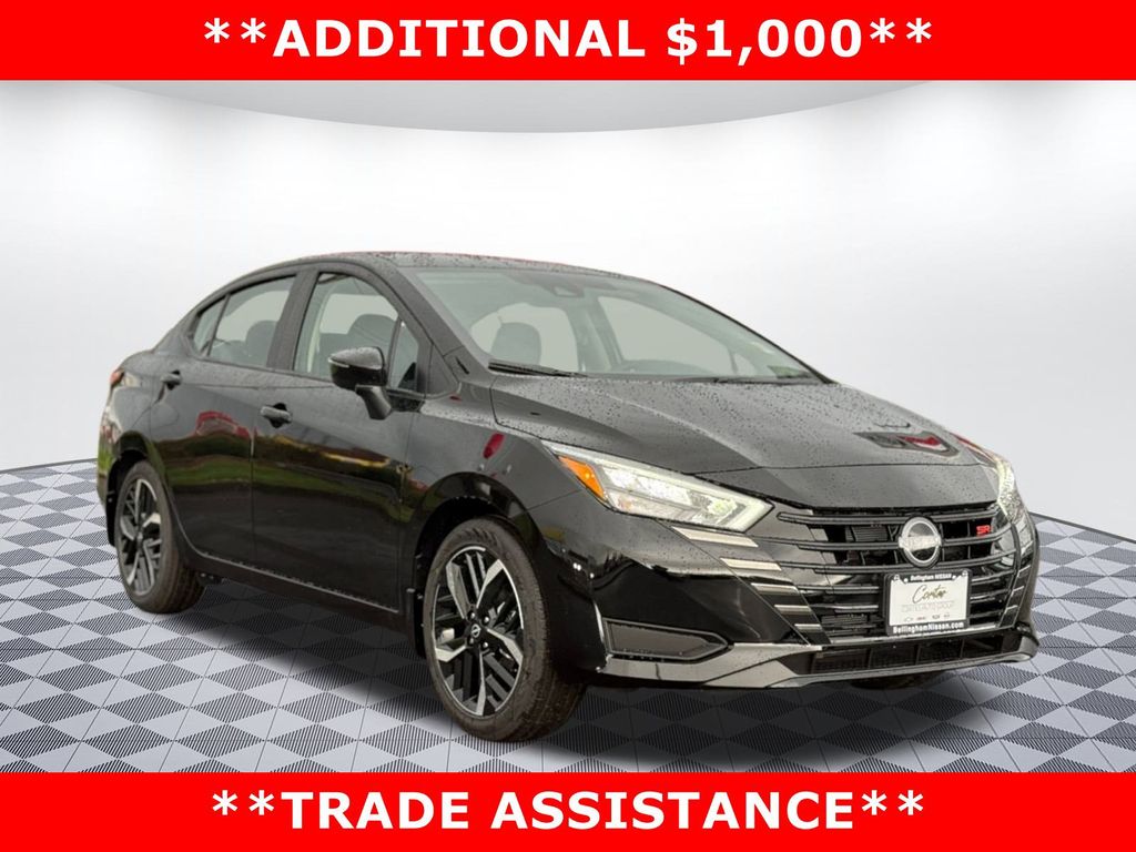 2025 Nissan Versa Sedan SR's photo