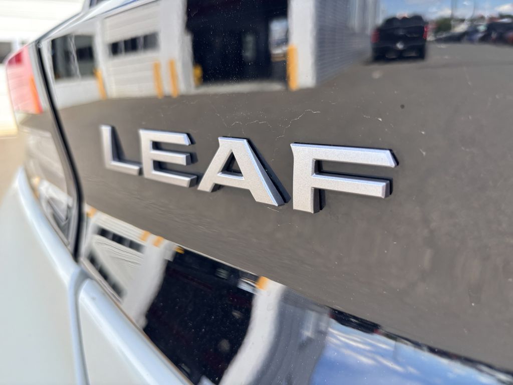 2024 Nissan LEAF SV PLUS - Photo 9