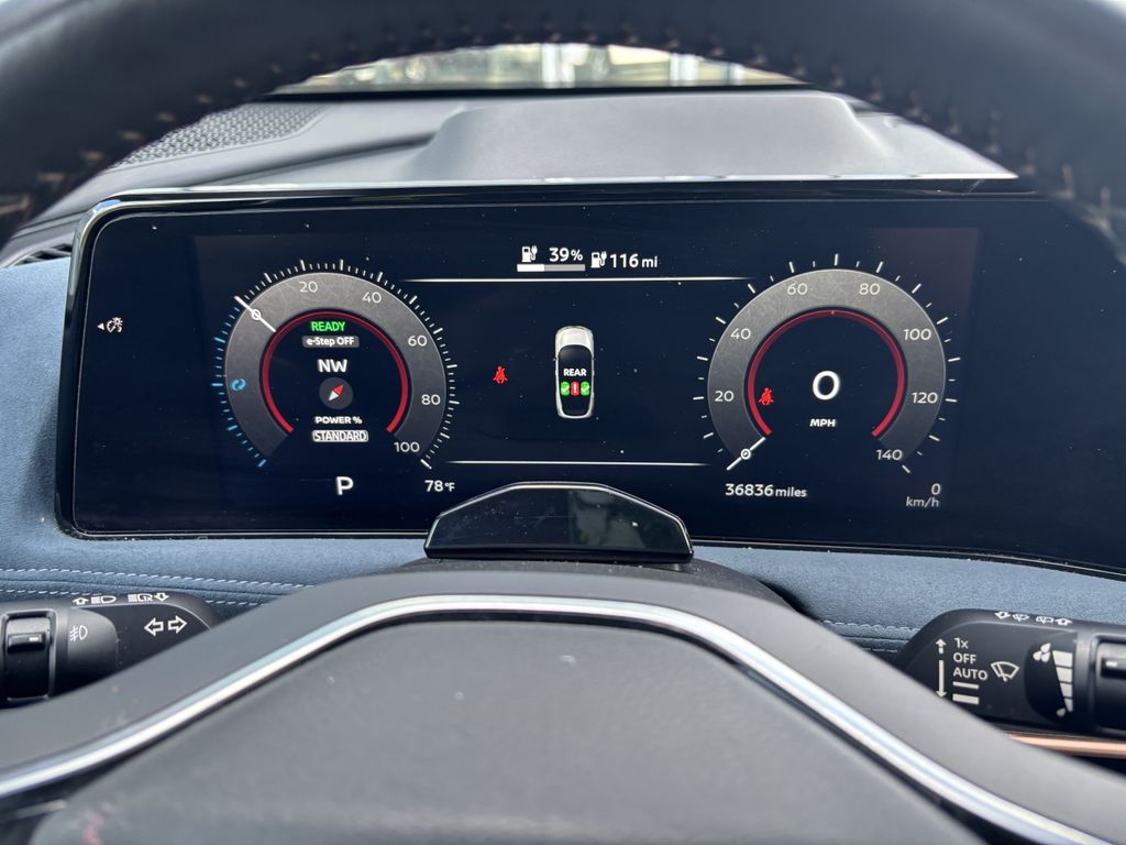 2023 Nissan Ariya Platinum+ - Photo 18