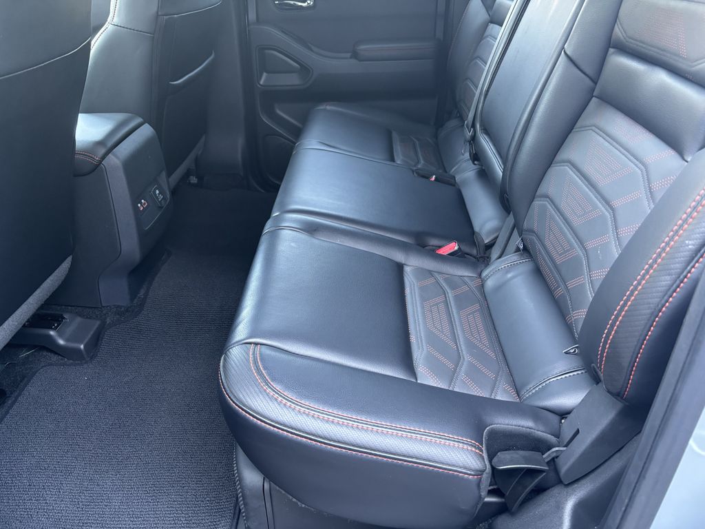 2025 Nissan Frontier PRO-4X - Photo 23