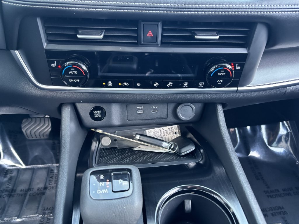 2025 Nissan Rogue SV - Photo 17