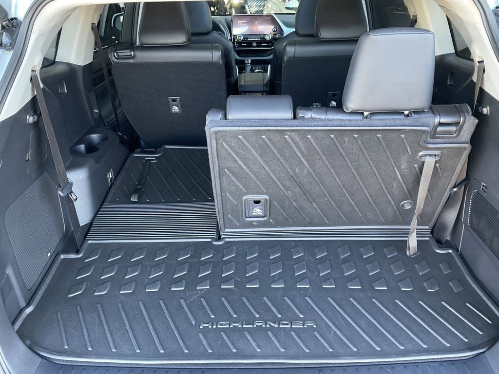 2024 Toyota Highlander Platinum - Photo 50