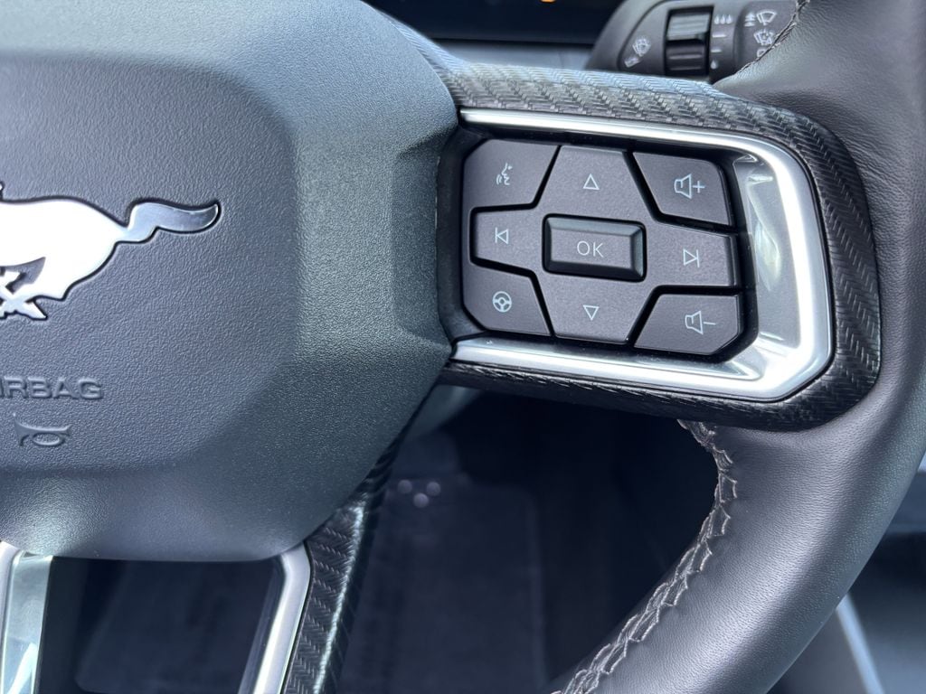 2024 Ford Mustang GT - Photo 17