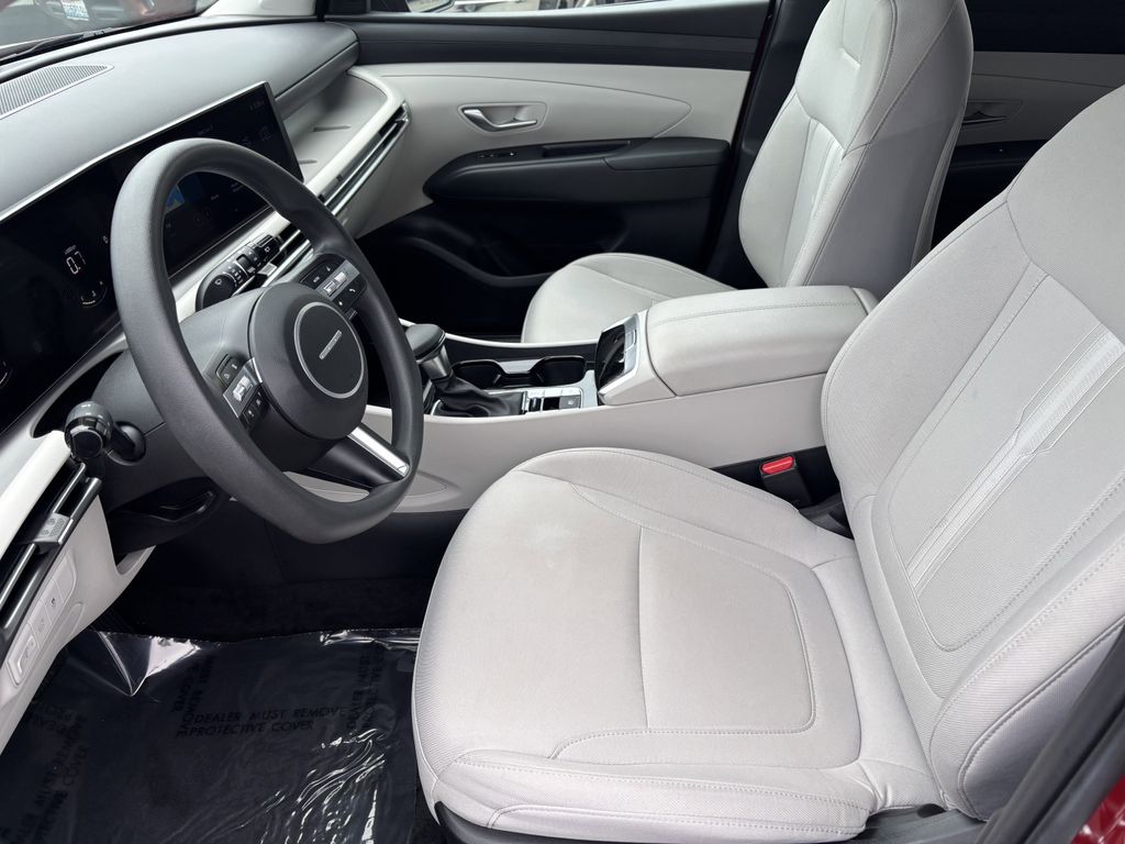 2025 Hyundai Tucson SEL - Photo 13