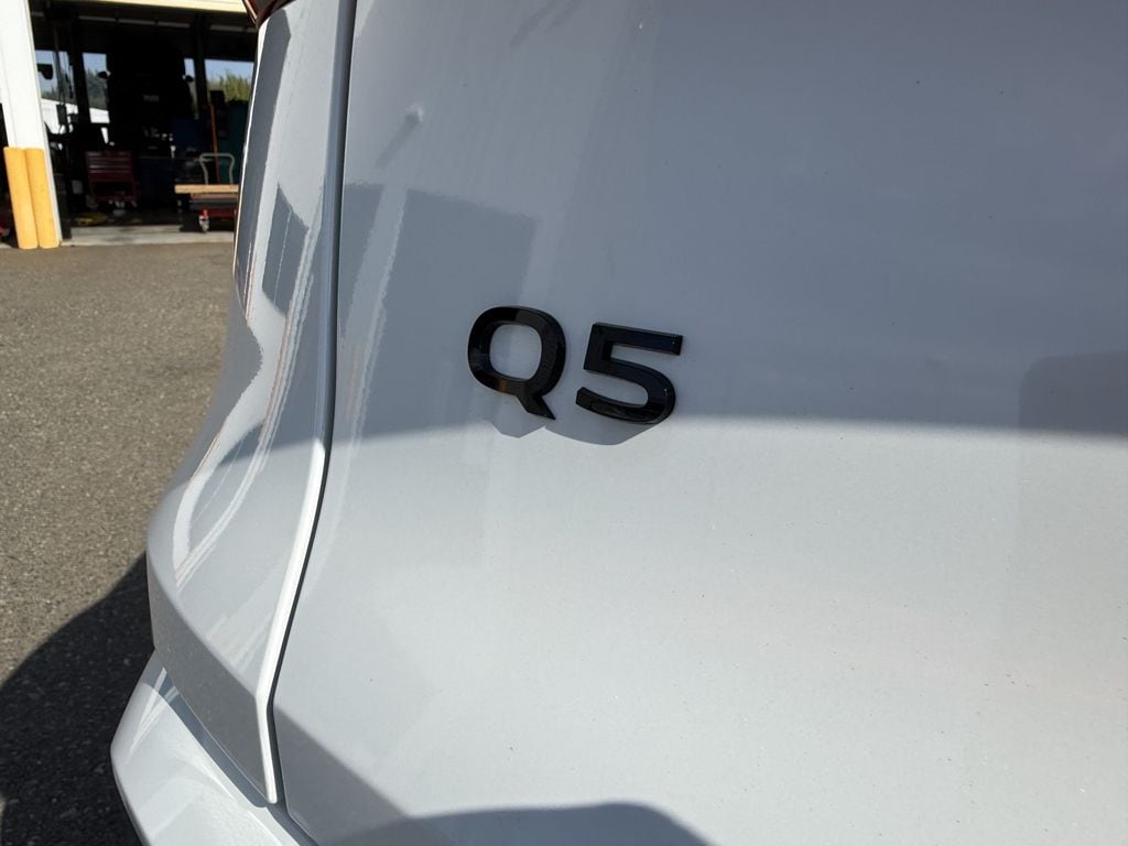 2025 Audi Q5 Premium Plus - Photo 11
