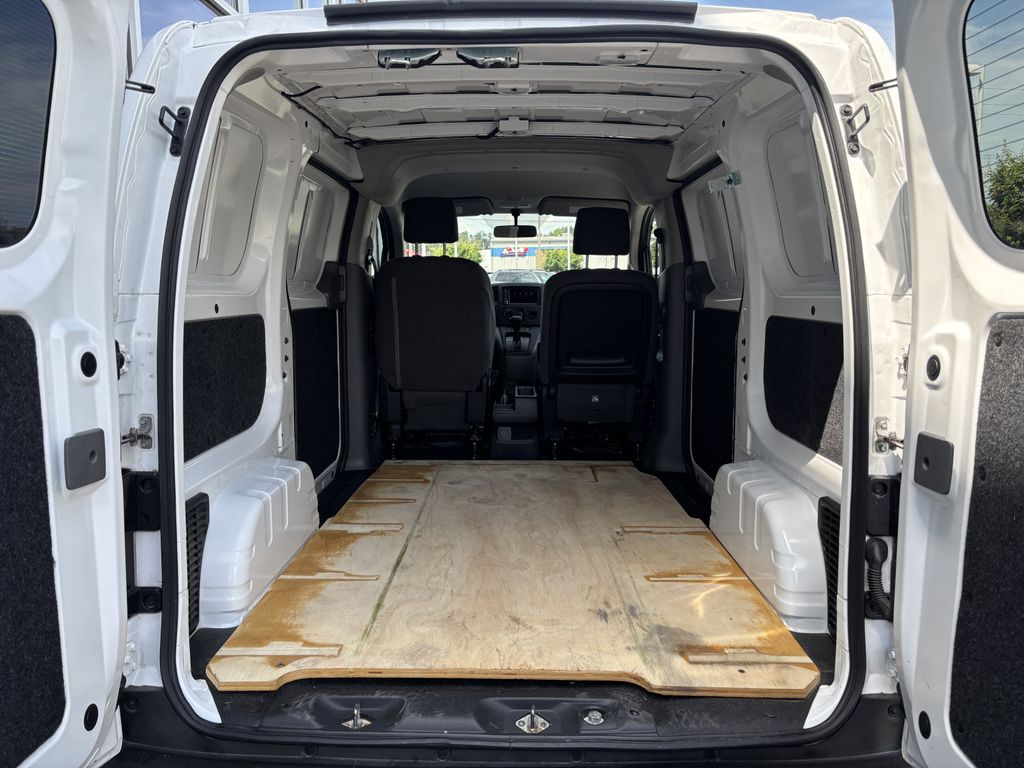2020 Nissan NV200 S - Photo 21