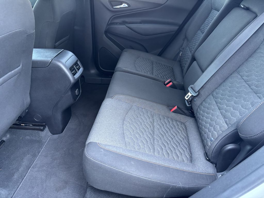 2018 Chevrolet Equinox LT - Photo 24