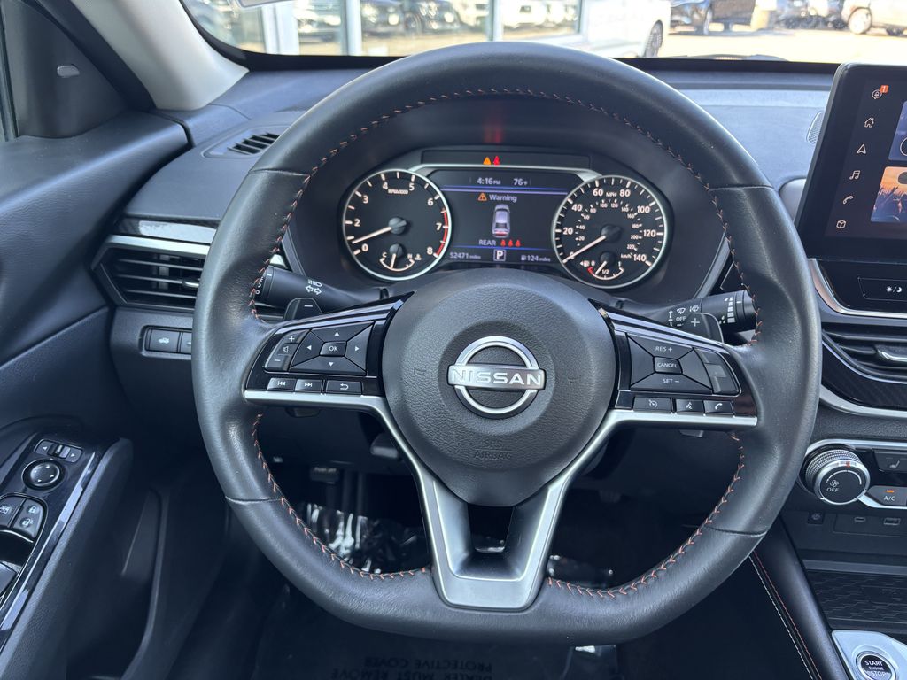 2024 Nissan Altima SR - Photo 14