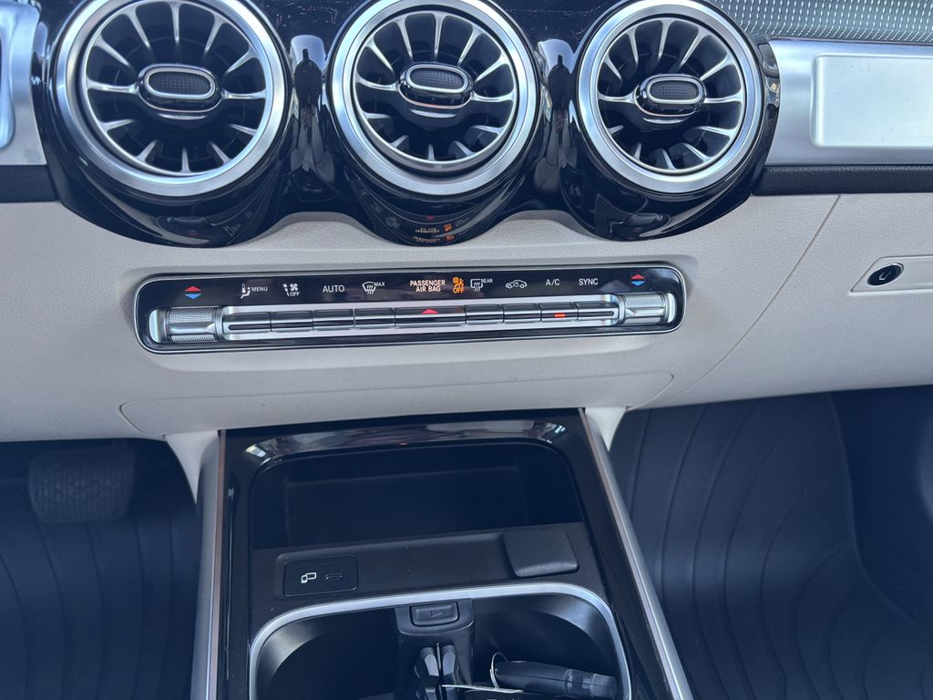 2023 Mercedes-Benz GLB Base - Photo 19