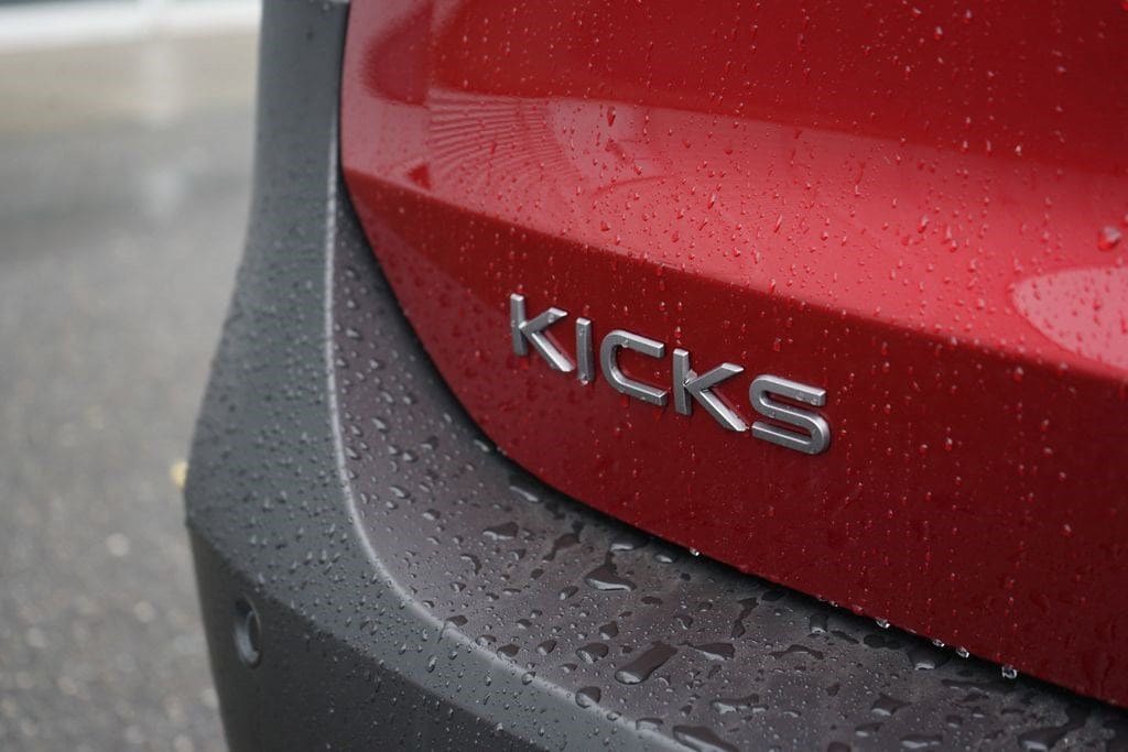 2025 Nissan Kicks SR AWD - Photo 9