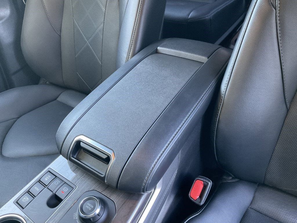 2024 Toyota Highlander Platinum - Photo 24