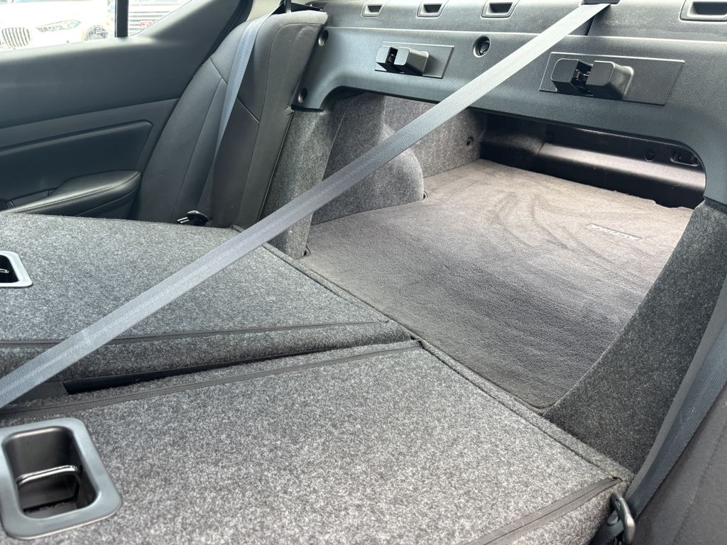 2021 Nissan Altima SV - Photo 17