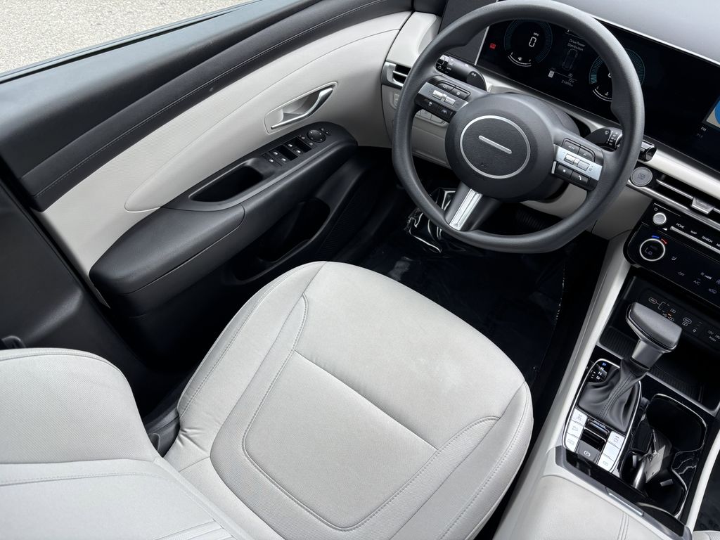 2025 Hyundai Tucson SEL - Photo 20