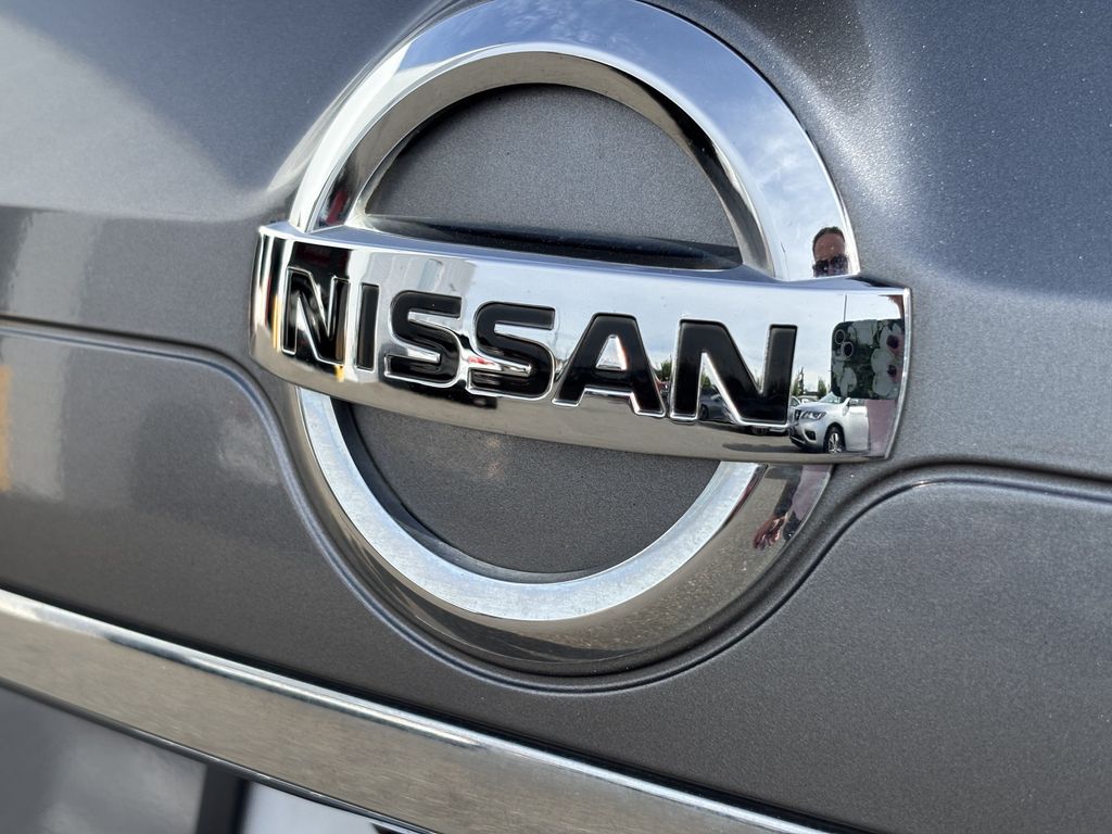 2016 Nissan Rogue SL - Photo 10